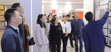 杭州市上城區(qū)政協(xié)閘弄口委員小組于銘品裝飾開展11月份“委員活動日”活動！